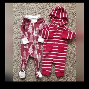 Holiday Multibrand Long Sleeve 0-3M Christmas Onesie Bundle.